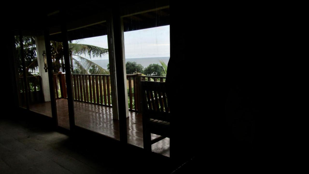 Dikaloha Surfschool And Stay Airsatang Exteriér fotografie