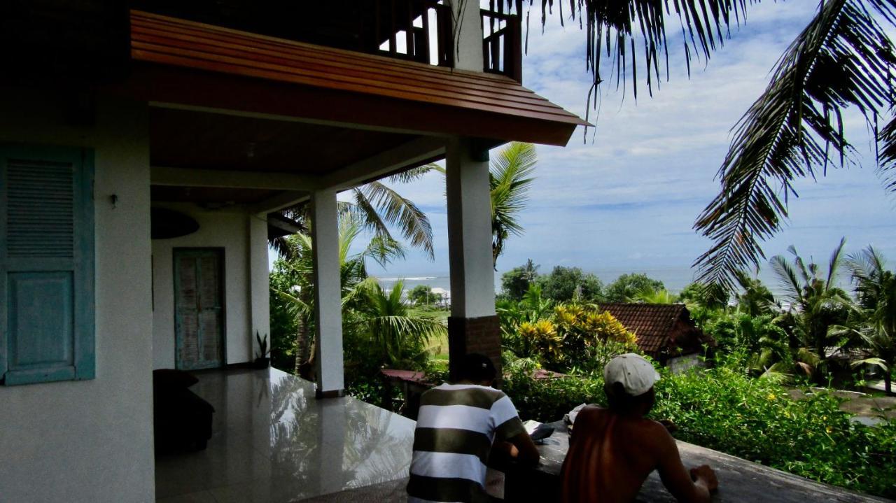 Dikaloha Surfschool And Stay Airsatang Exteriér fotografie