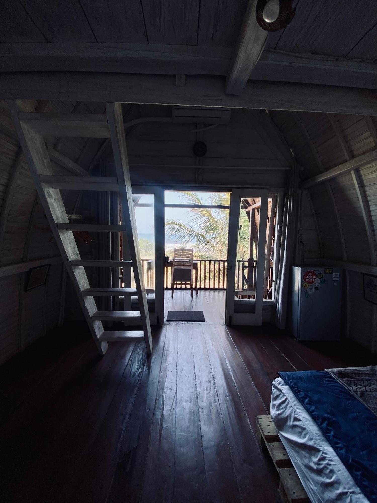 Dikaloha Surfschool And Stay Airsatang Exteriér fotografie